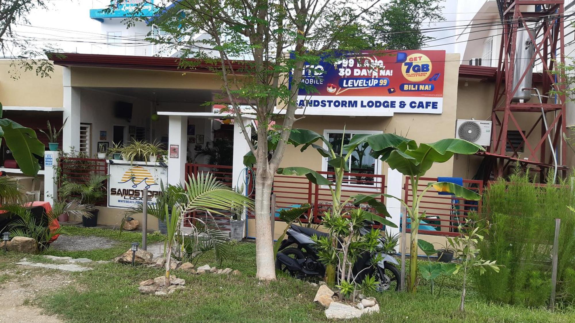 Sandstorm Lodge And Cafe Puerto Galera Exterior foto